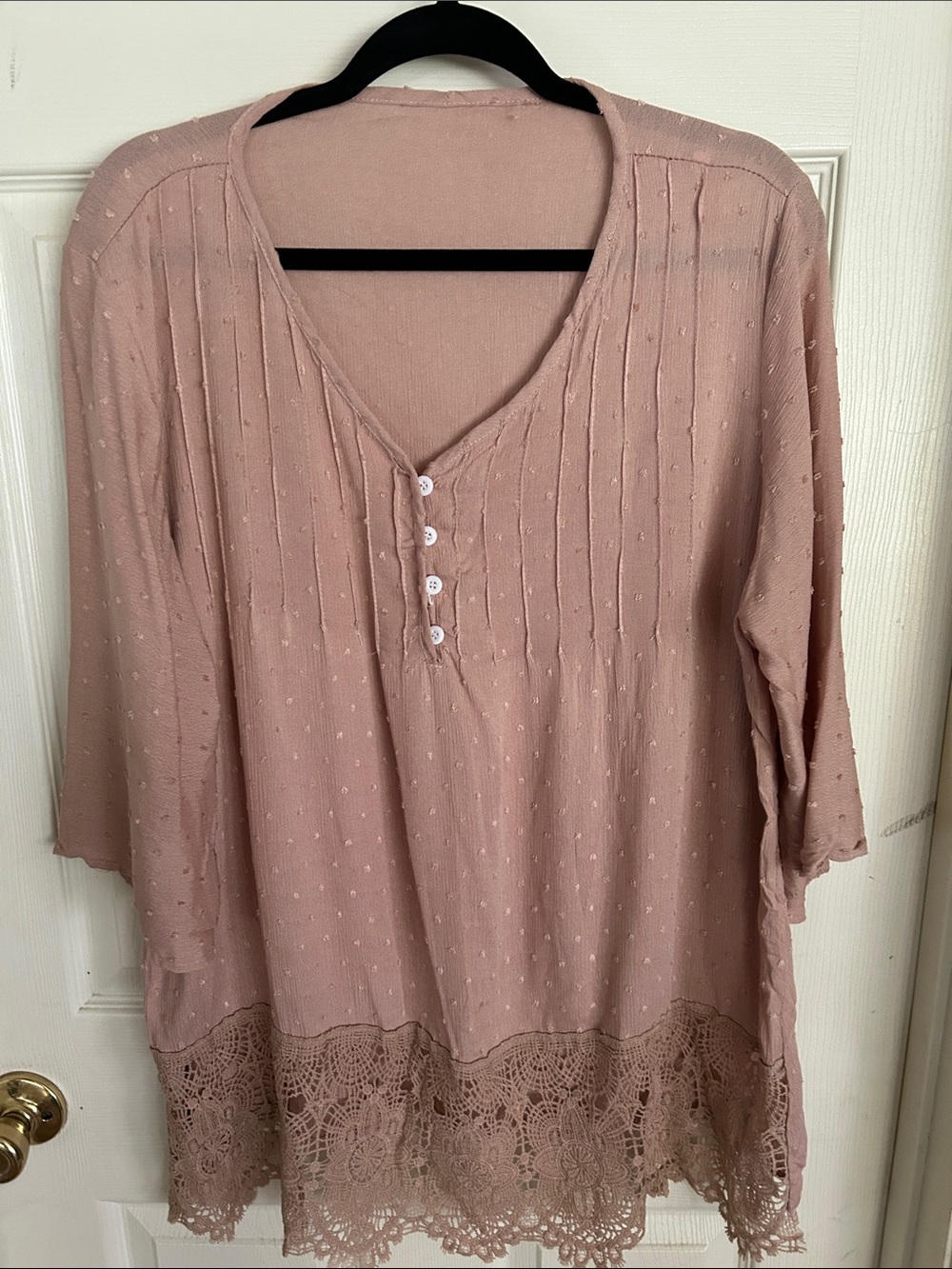 Women’s Lace-Hem Button Henley Top - Dusty Rose